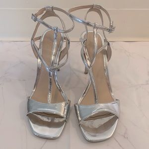 Jewel Badgley Mischka Silver Heels